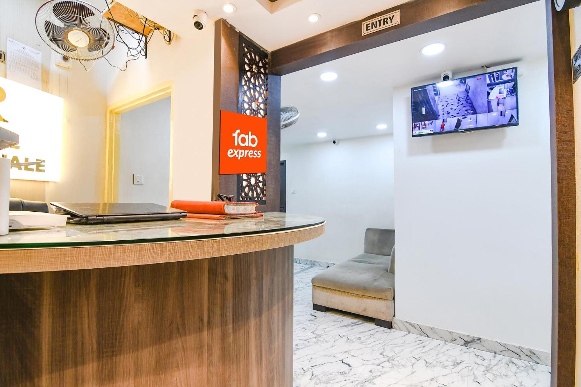 加尔各答 Fabexpress Sr Royale - Nr Sealdah Station酒店 外观 照片
